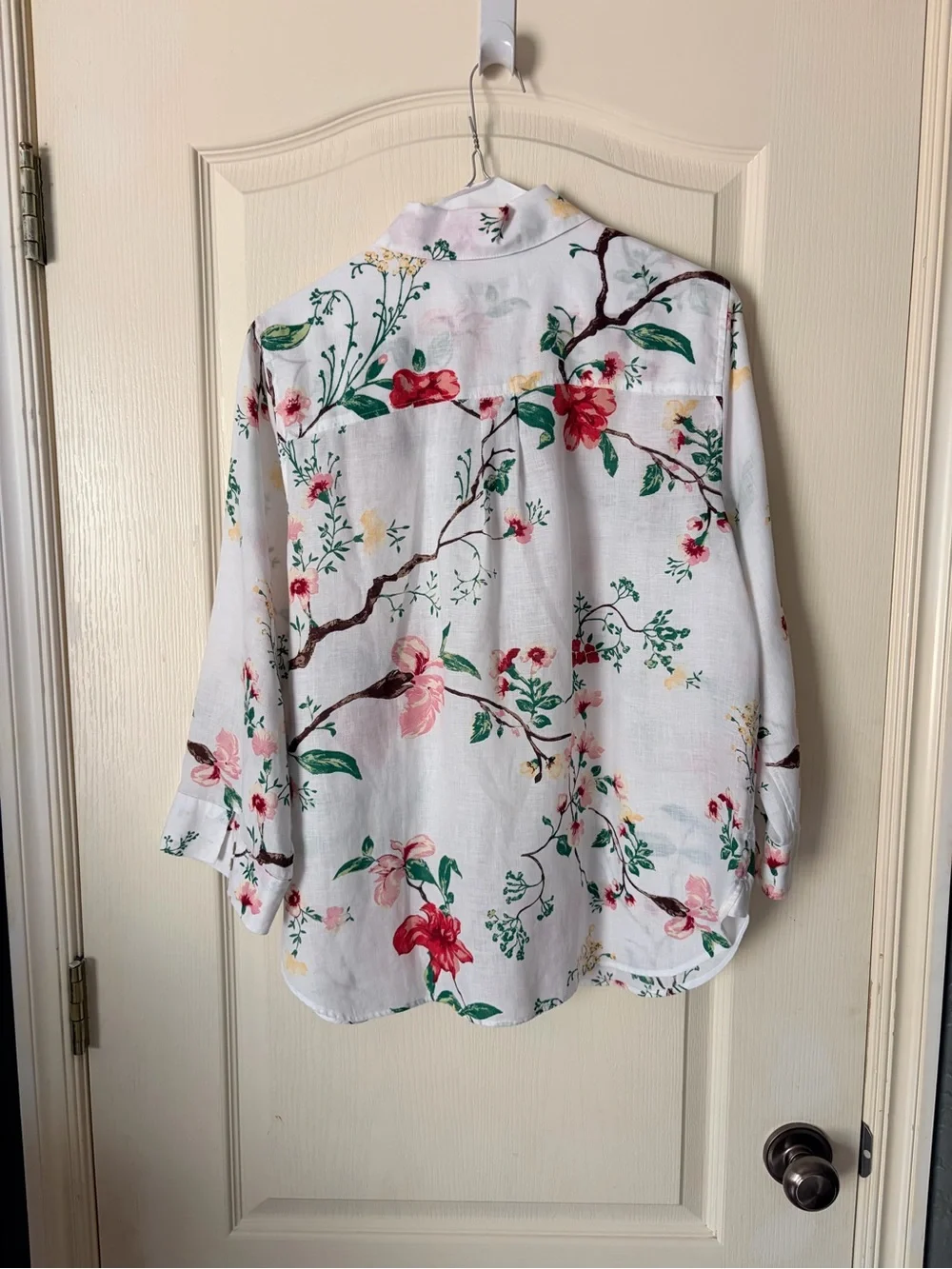Chicos No Iron Kyoto Bloom 100% Linen Shirt Cuffed 3/4 Sleeve Top, Size 1, M